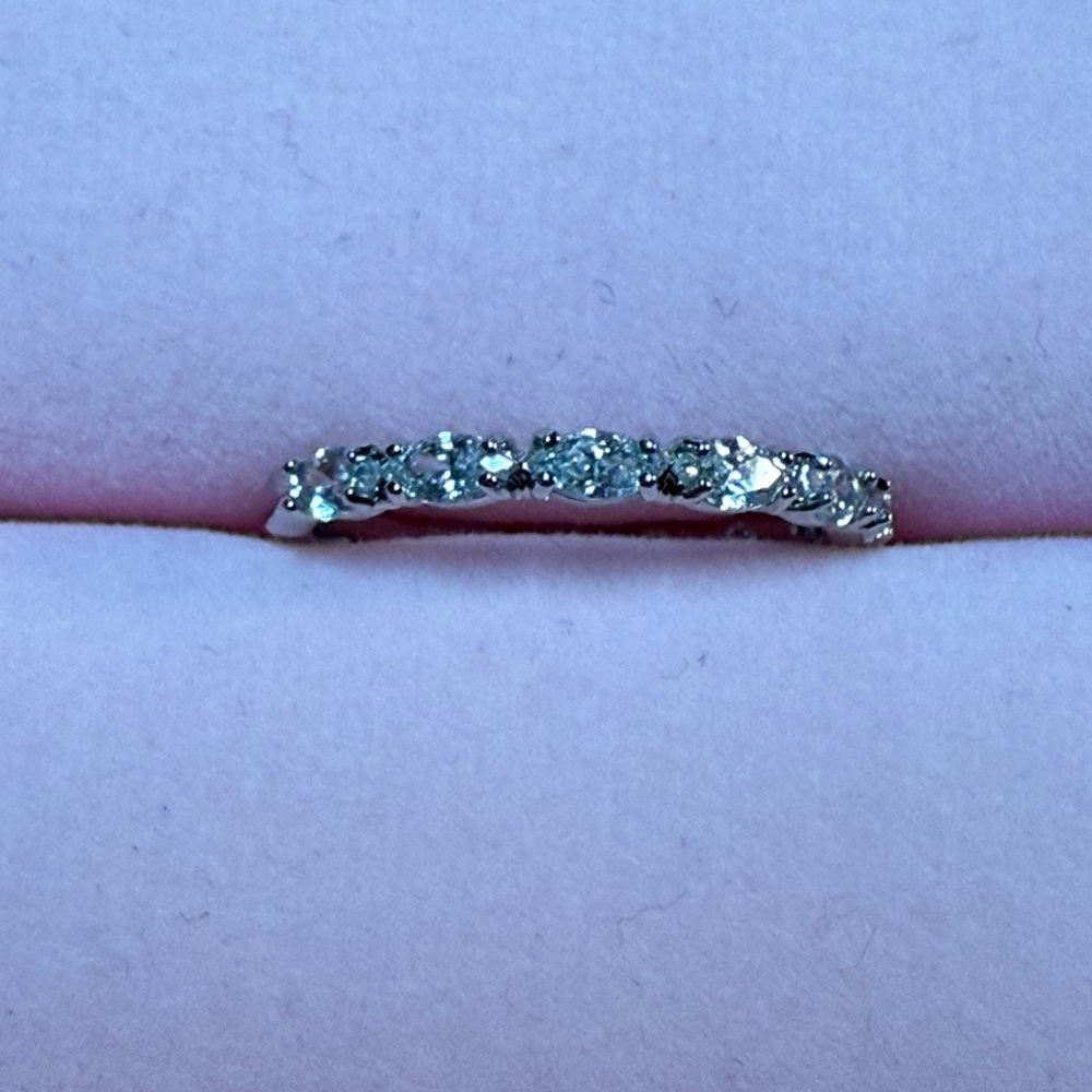 NWT Swarovski Marquise Zirconia Ring - Picture 6 of 11